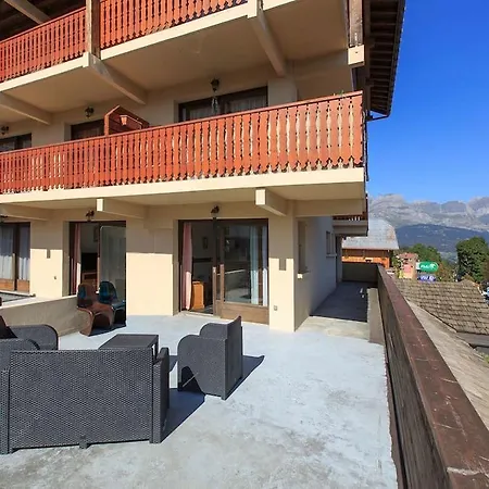 Les Aiguilles De Warens Holiday home Combloux