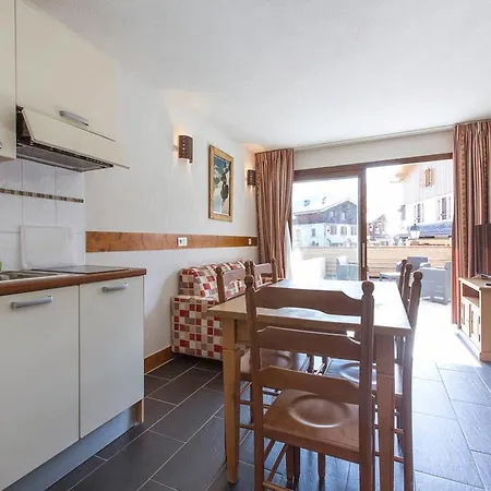 Holiday home Les Aiguilles De Warens