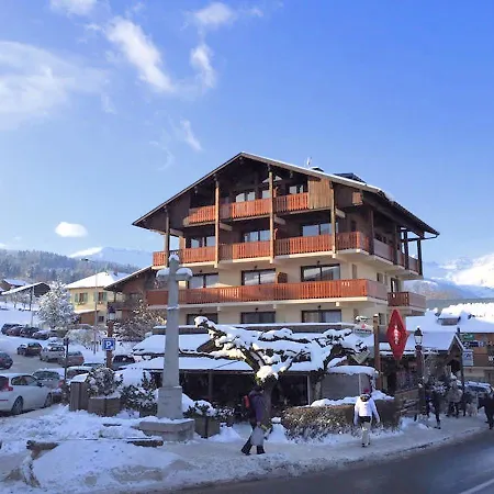Les Aiguilles De Warens Holiday home *