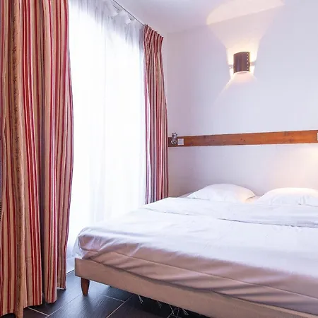 Les Aiguilles De Warens Holiday home *