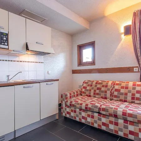 Les Aiguilles De Warens 別荘 コンブルー